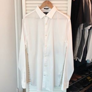 Banana Republic Men’s Grant Fit Dress Shirt